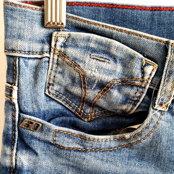 Miss Sixty Collection Blue Jeans Emerald Button Straight Leg Size 32 NWT - Picture 7 of 10